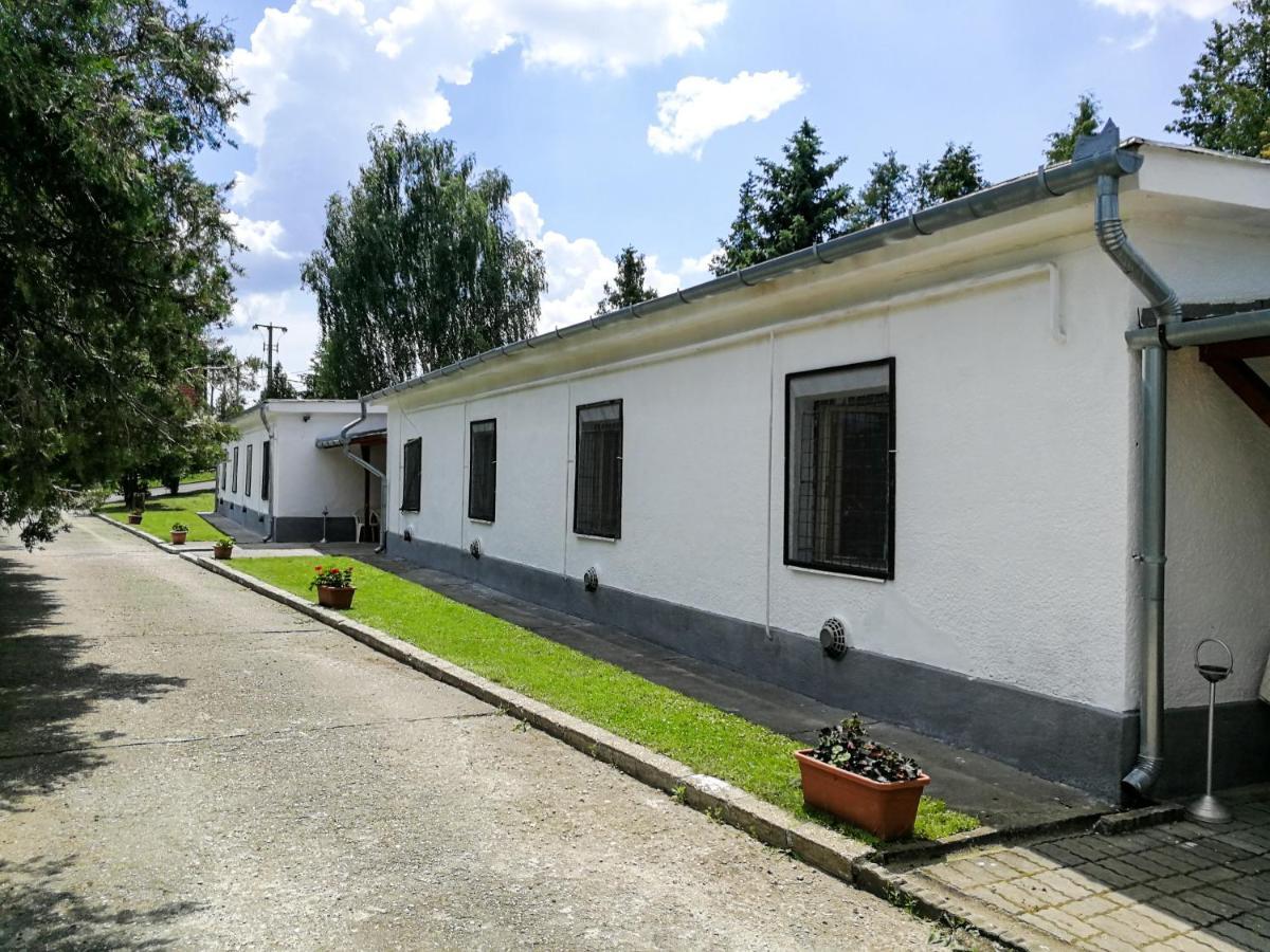 Hotel Panorama Ueduelo Aggtelek Exterior foto